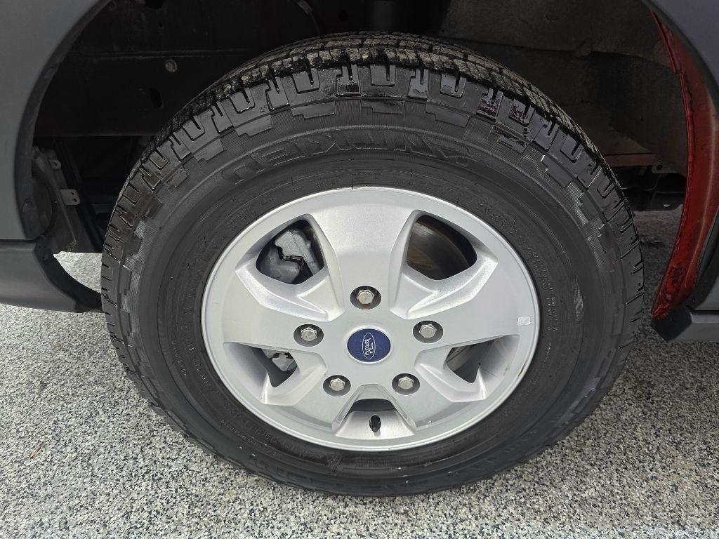 Ford Transit 250 Van Med. Roof w/Sliding Pass. 148-in. WB 2018