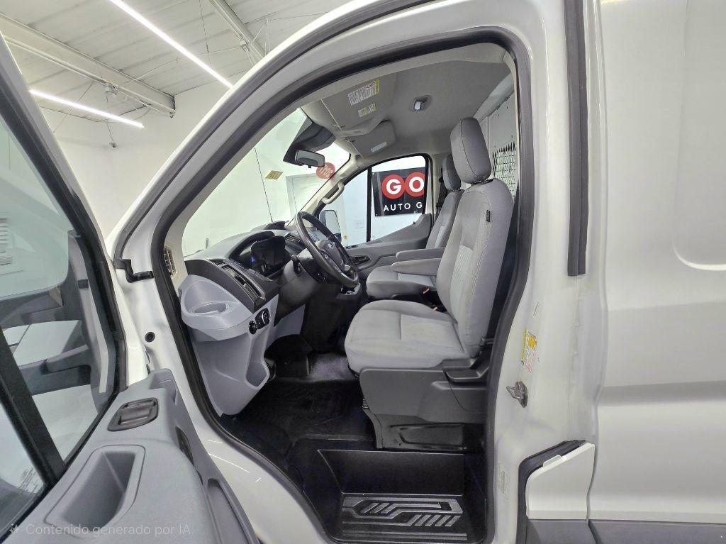 Ford Transit 150 Van Low Roof w/Sliding Pass. 148-in. WB 2017