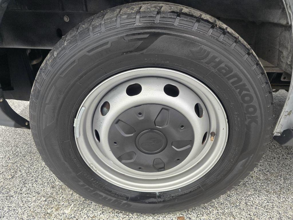 Ford Transit 150 Van Low Roof w/Sliding Pass. 148-in. WB 2017