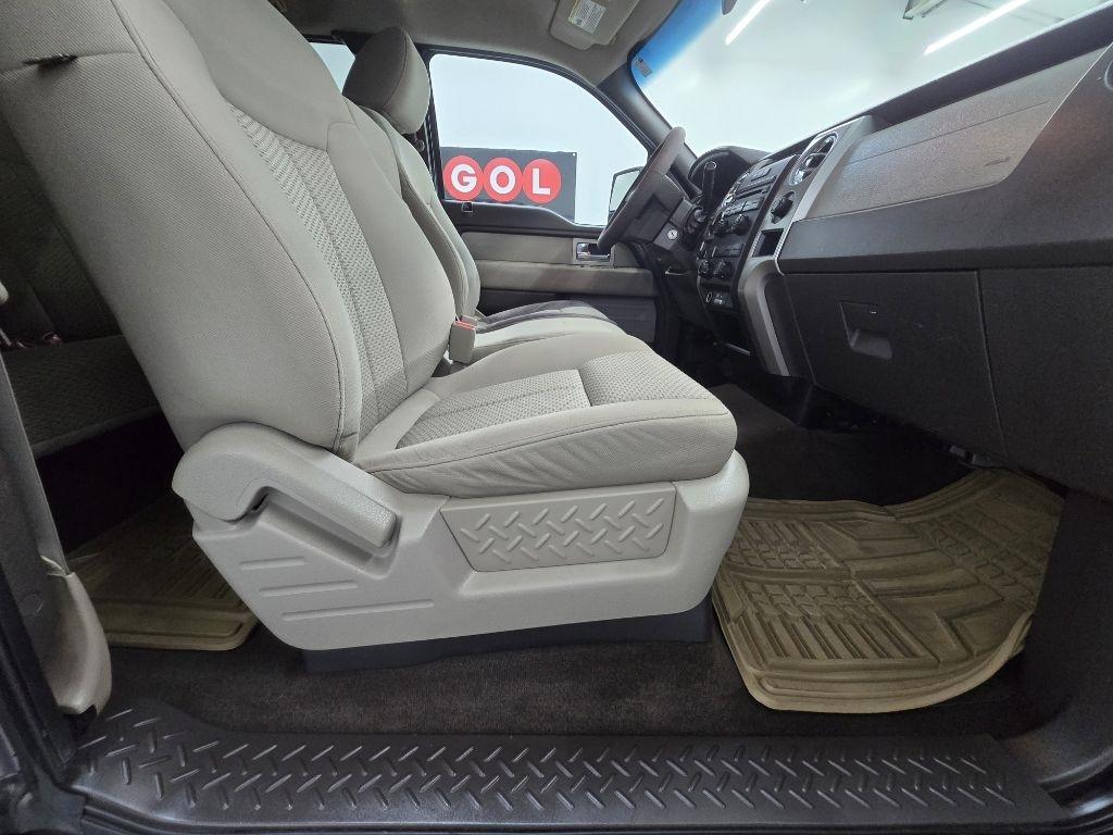 Ford F-150 XLT SuperCab 8-ft. Bed 2WD 2010