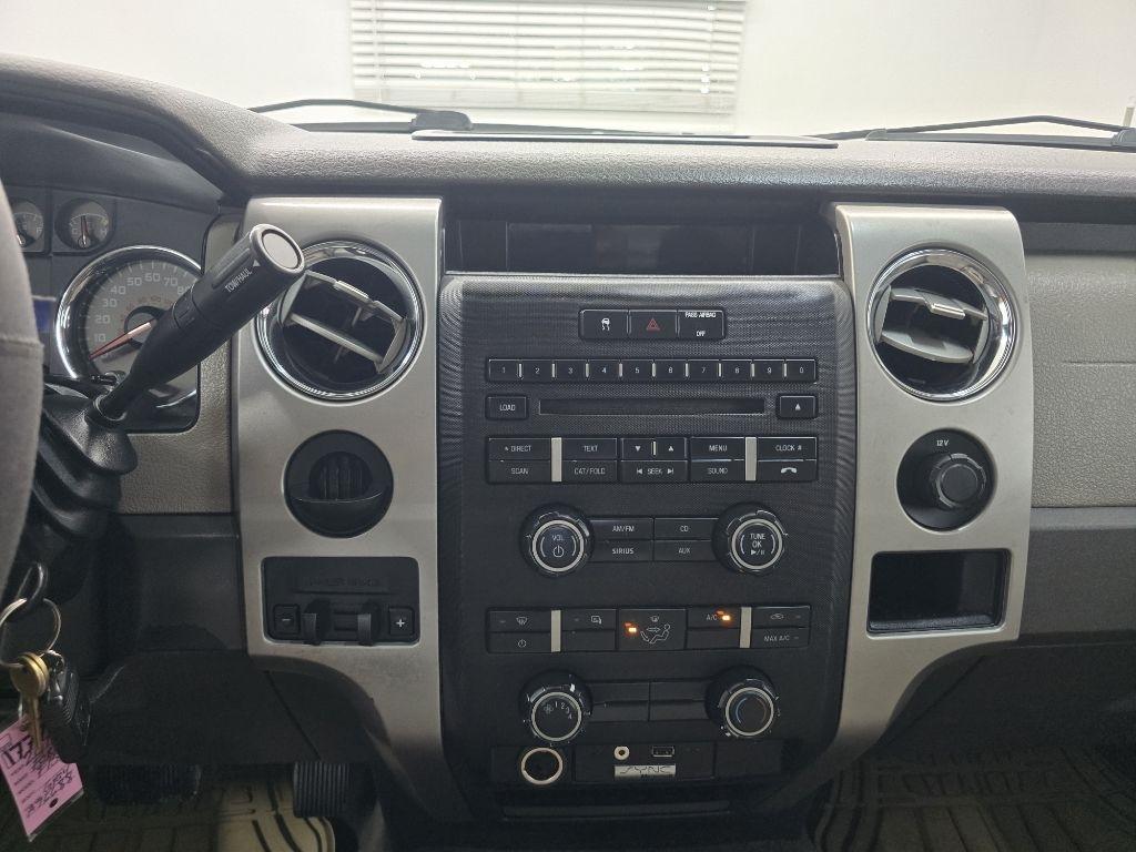 Ford F-150 XLT SuperCab 8-ft. Bed 2WD 2010