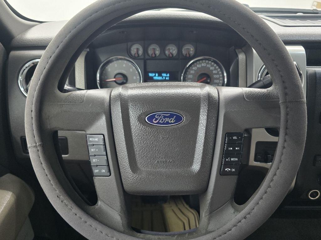 Ford F-150 XLT SuperCab 8-ft. Bed 2WD 2010