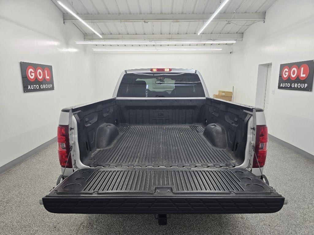 Chevrolet Silverado 1500 LT Ext. Cab Long Box 2WD 2011