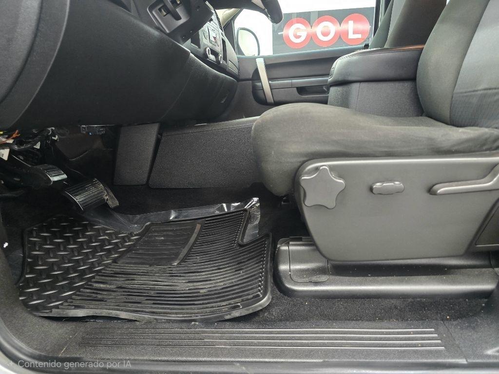 Chevrolet Silverado 1500 LT Ext. Cab Long Box 2WD 2011