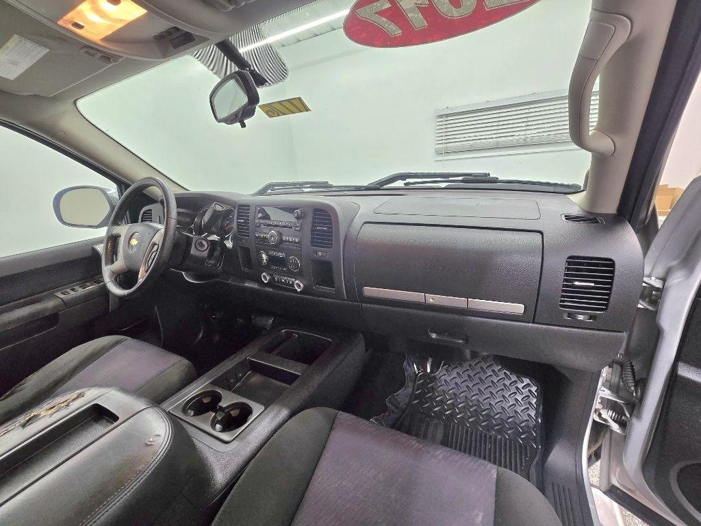 Chevrolet Silverado 1500 LT Ext. Cab Long Box 2WD 2011