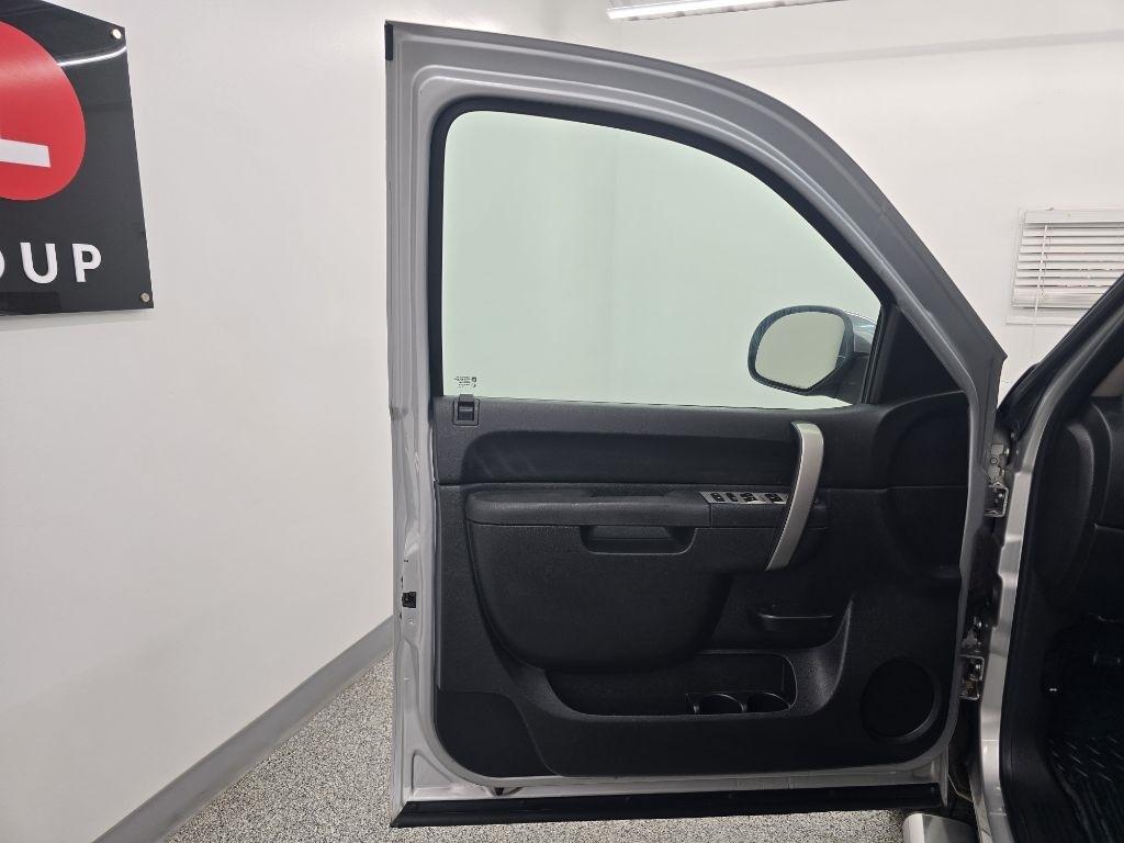 Chevrolet Silverado 1500 LT Ext. Cab Long Box 2WD 2011