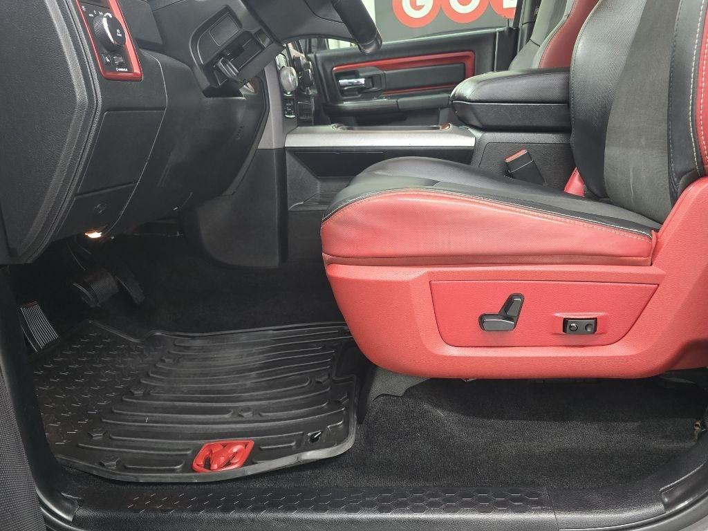 RAM 1500 Rebel Crew Cab SWB 4WD 2017