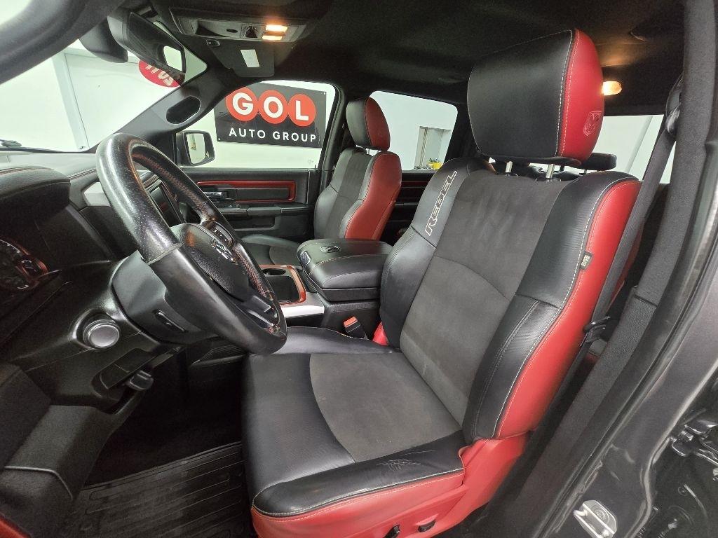 RAM 1500 Rebel Crew Cab SWB 4WD 2017