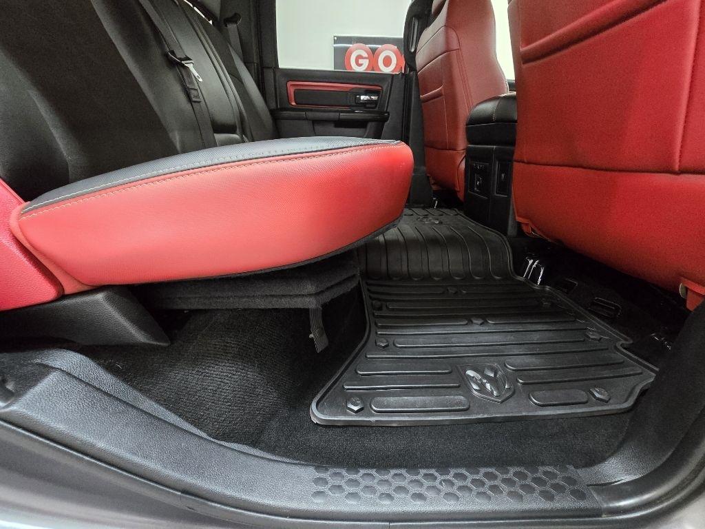 RAM 1500 Rebel Crew Cab SWB 4WD 2017