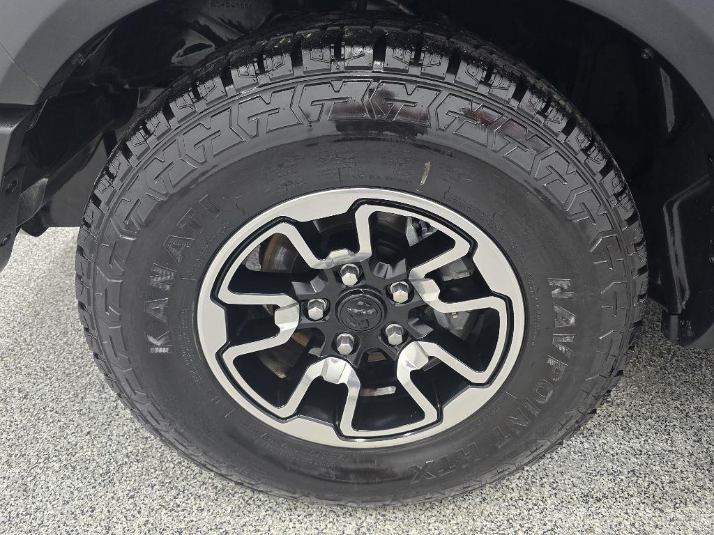 RAM 1500 Rebel Crew Cab SWB 4WD 2017