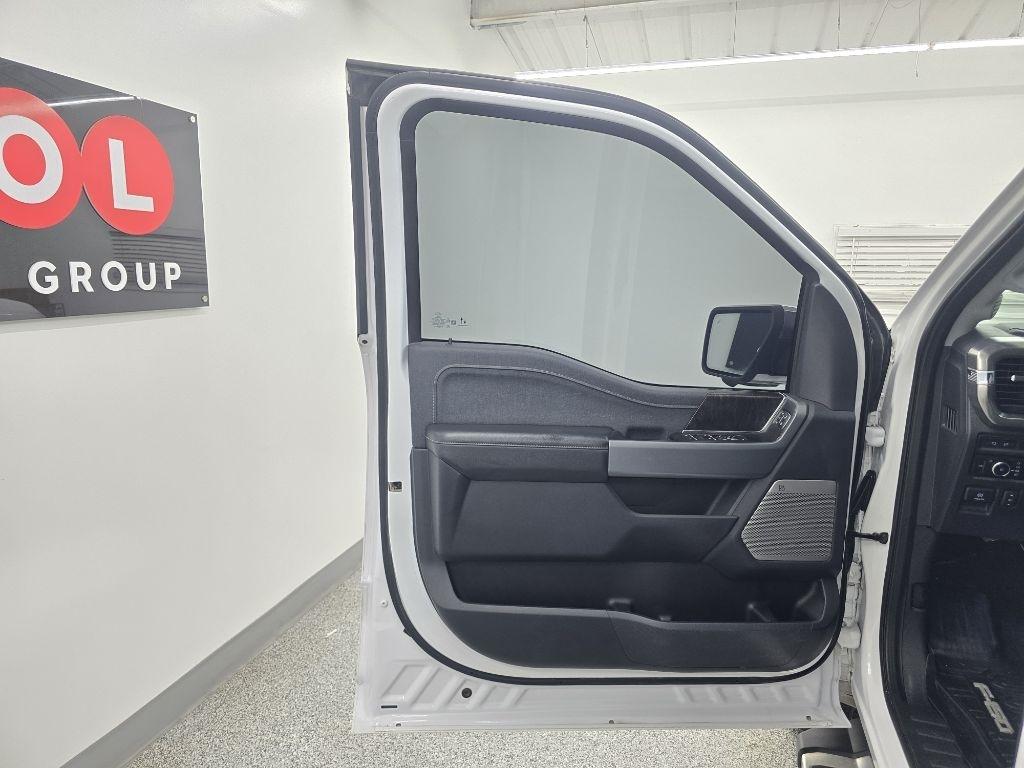 Ford F-150 Lariat SuperCrew 5.5-ft. Bed 4WD 2023