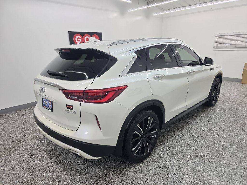 Infiniti QX50 LUXE 2021