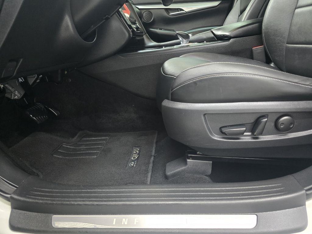 Infiniti QX50 LUXE 2021