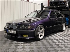 1996 BMW 320i 
