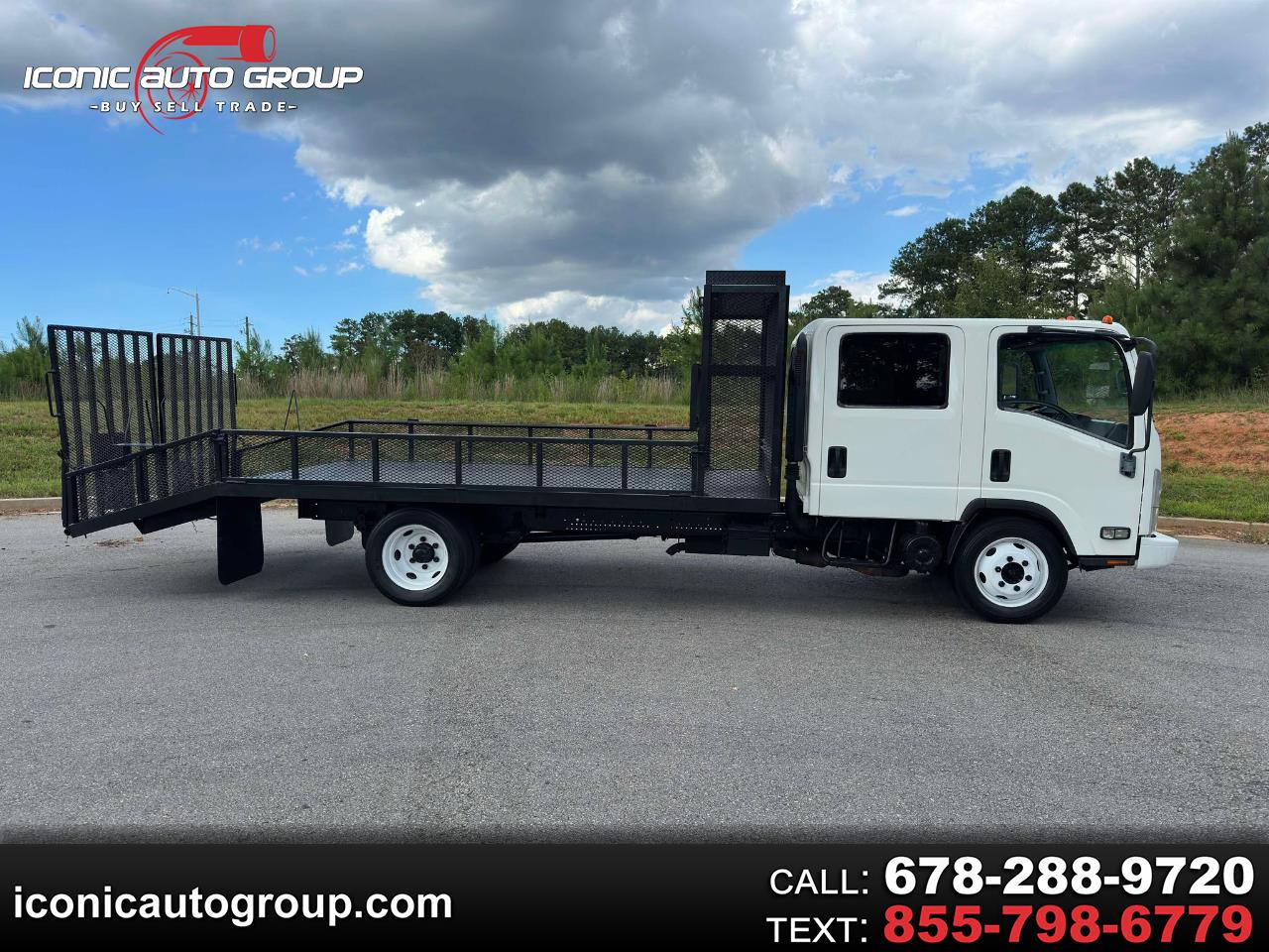 2009 Isuzu NPR HD GAS CREW Wil-Ro Built Open Landscape Bed with Dovetail