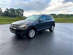 2011 Volkswagen Touareg 