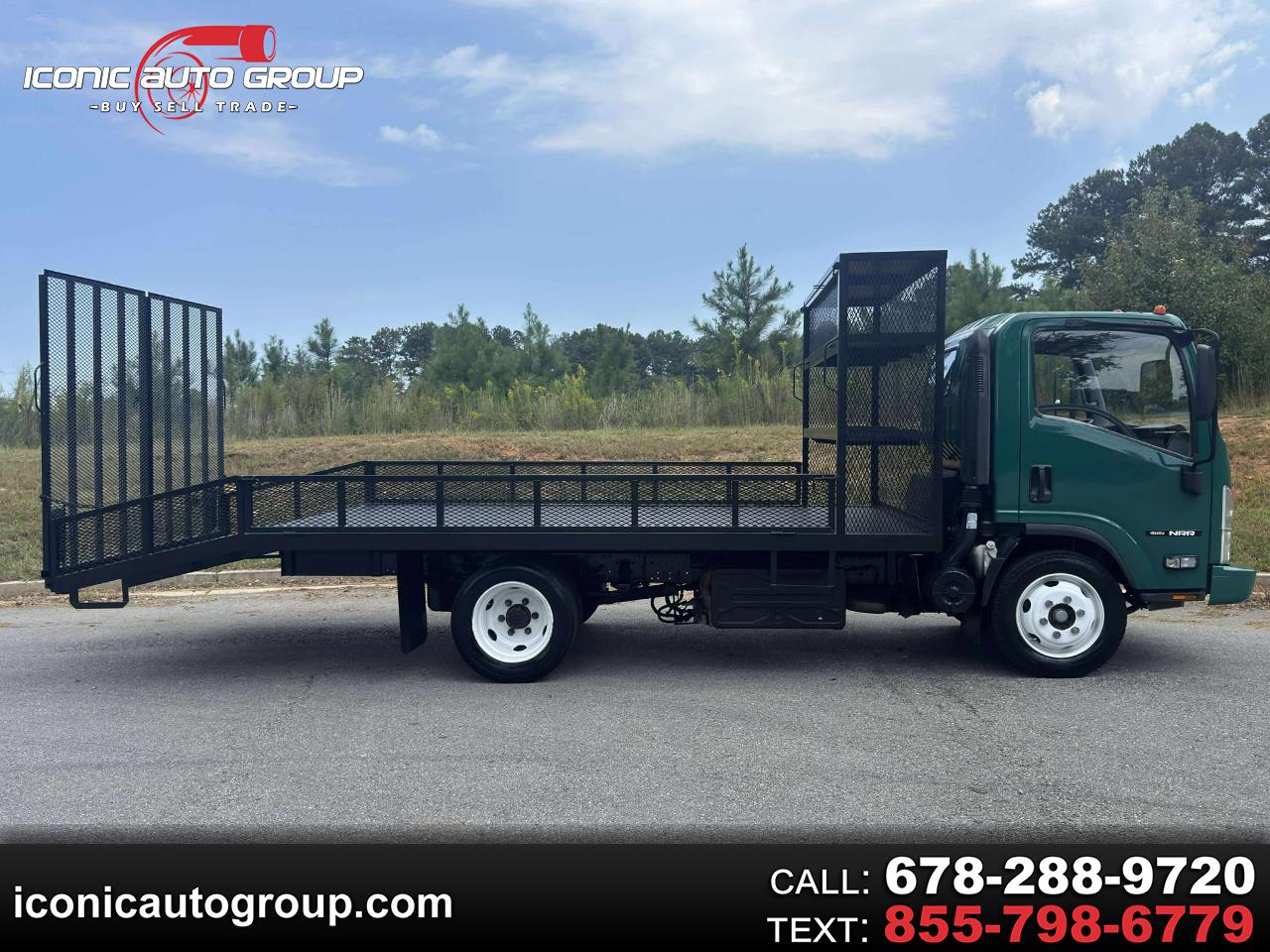 2014 Isuzu NRR's photo