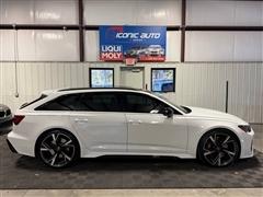2022 Audi RS 6 Avant 