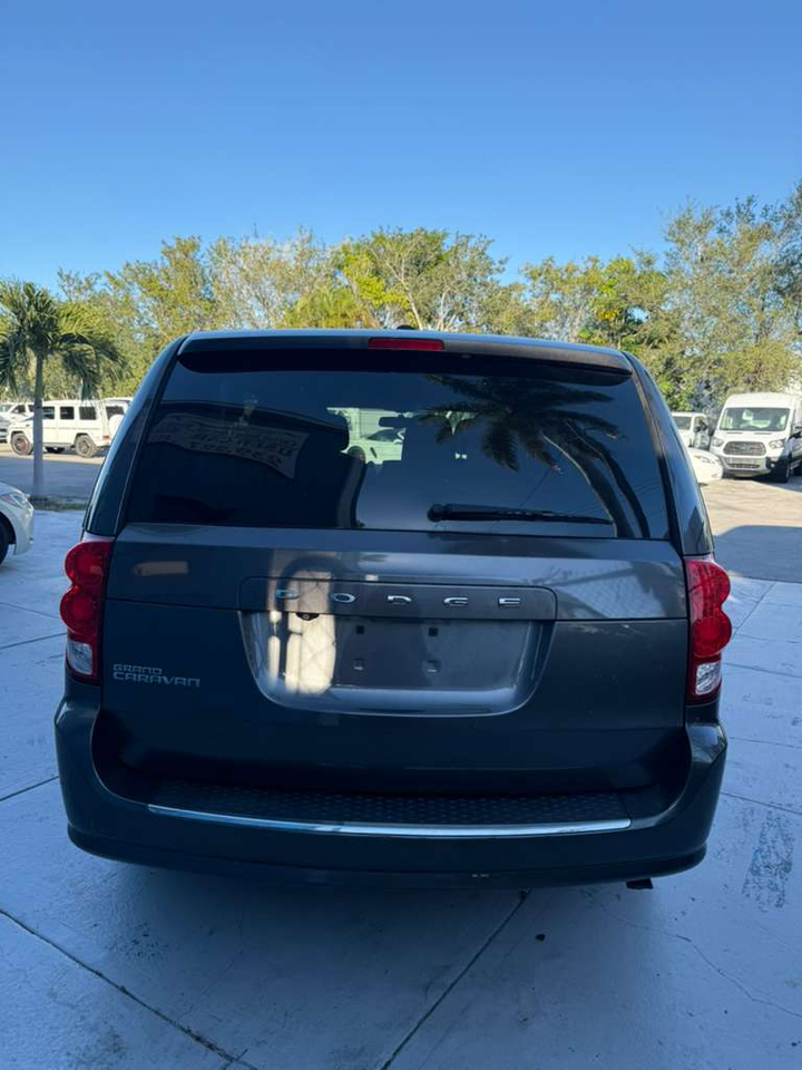 Dodge Grand Caravan SE 2017