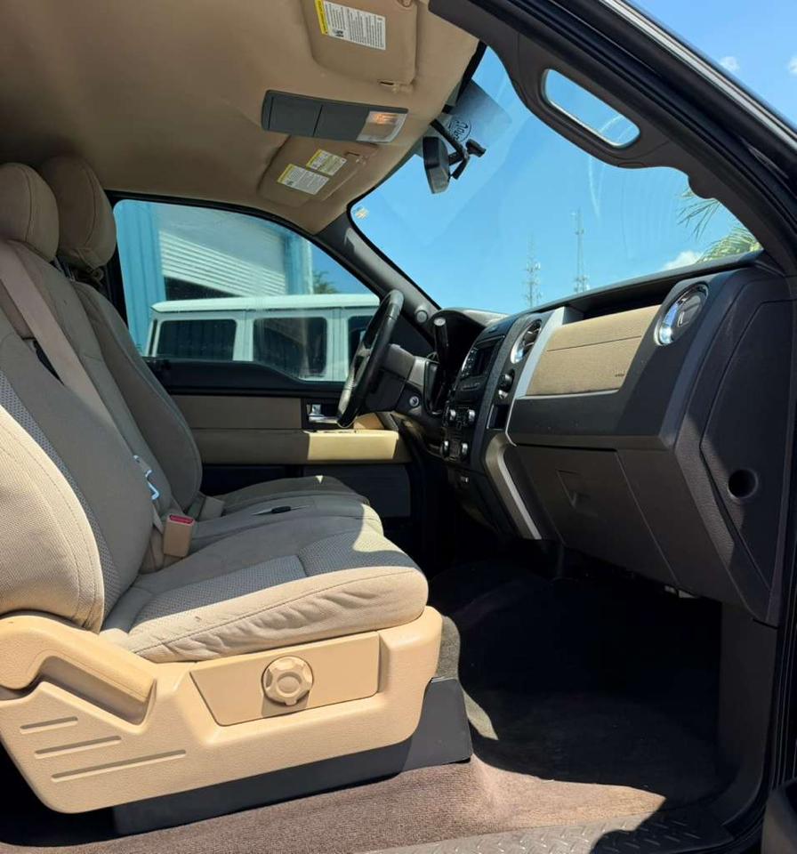 Ford F-150 Lariat SuperCab 6.5-ft. Bed 2WD 2014