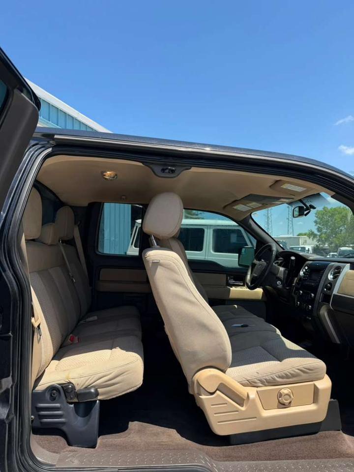 Ford F-150 Lariat SuperCab 6.5-ft. Bed 2WD 2014