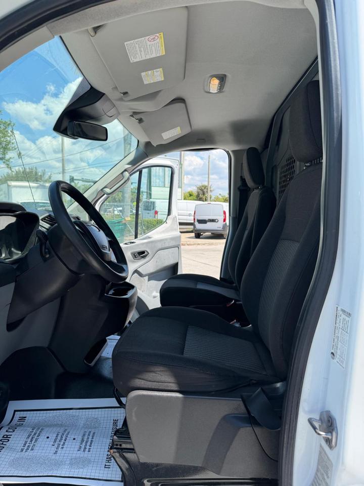 Ford Transit 250 Van Low Roof 60/40 Pass. 148-in. WB 2016