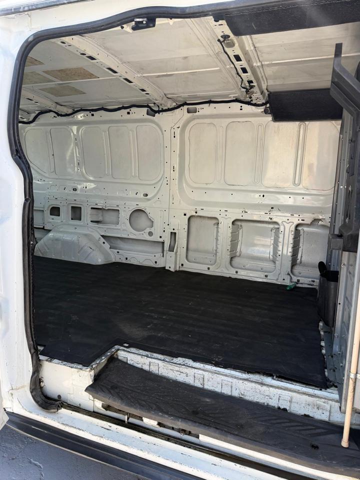 Ford Transit 250 Van Low Roof 60/40 Pass. 148-in. WB 2016