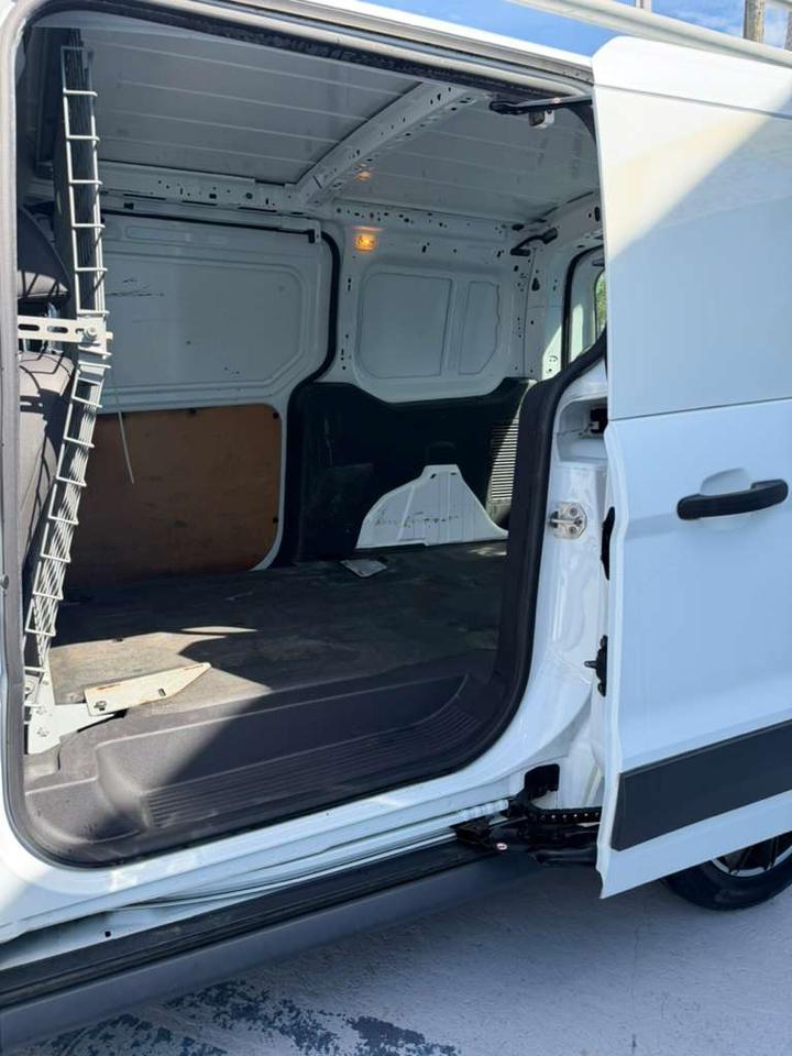 Ford Transit Connect Cargo Van XL LWB w/Rear 180 Degree Door 2016
