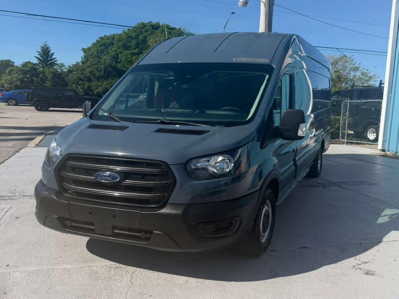 Ford Transit 250 Van High Roof w/Sliding Pass. 148-in. WB EL 2020