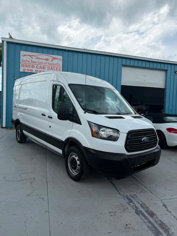 Ford Transit 250 Van Med. Roof w/Sliding Pass. 148-in. WB 2018