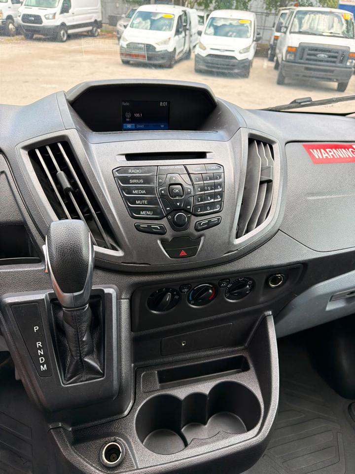 Ford Transit 150 Van Med. Roof w/Sliding Pass. 148-in. WB 2019