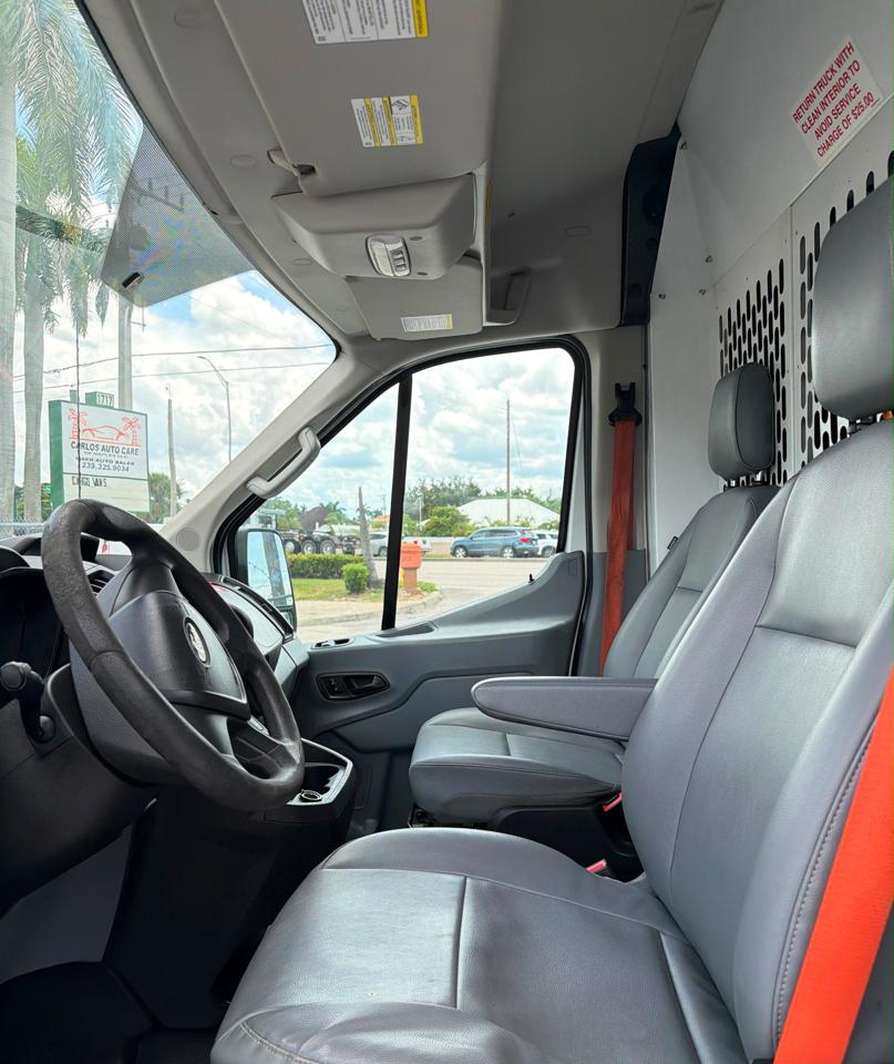 Ford Transit 150 Van Med. Roof w/Sliding Pass. 148-in. WB 2019