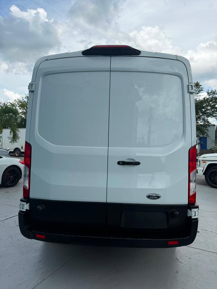 Ford Transit 150 Van Med. Roof w/Sliding Pass. 148-in. WB 2019