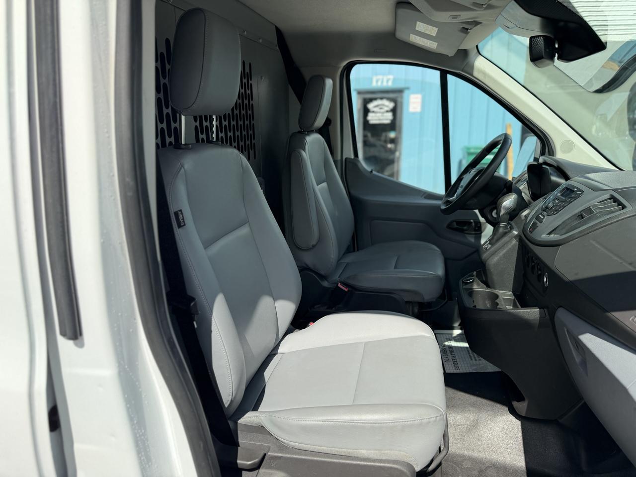 Ford Transit 150 Van Low Roof w/Sliding Pass. 130-in. WB 2019