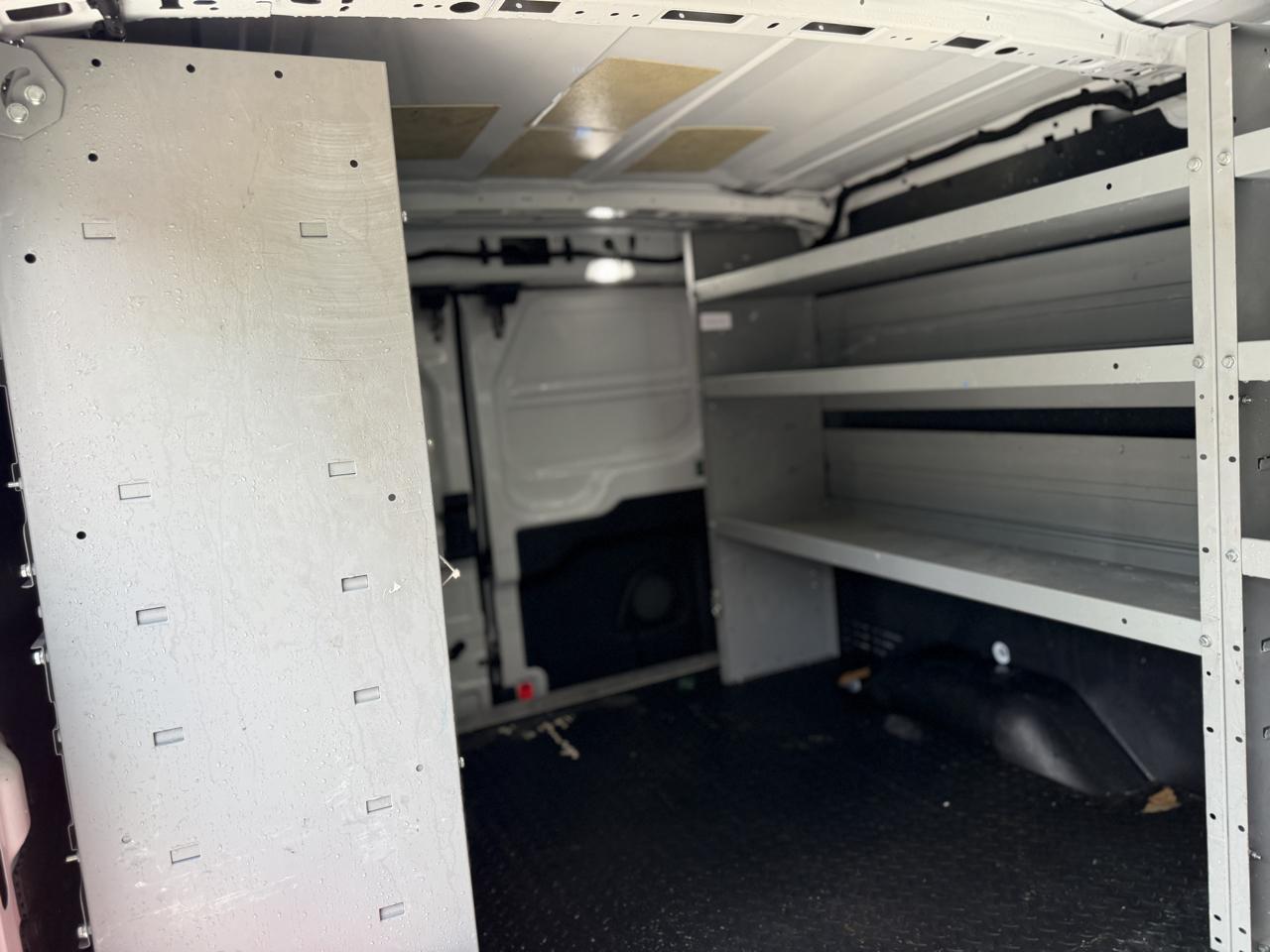 Ford Transit 150 Van Low Roof w/Sliding Pass. 130-in. WB 2019