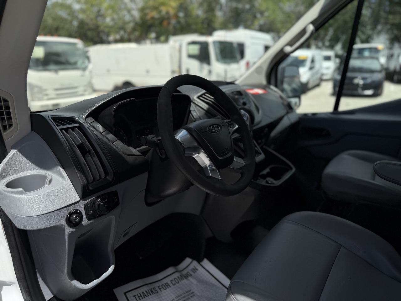 Ford Transit 150 Van Med. Roof w/Sliding Pass. 148-in. WB 2018