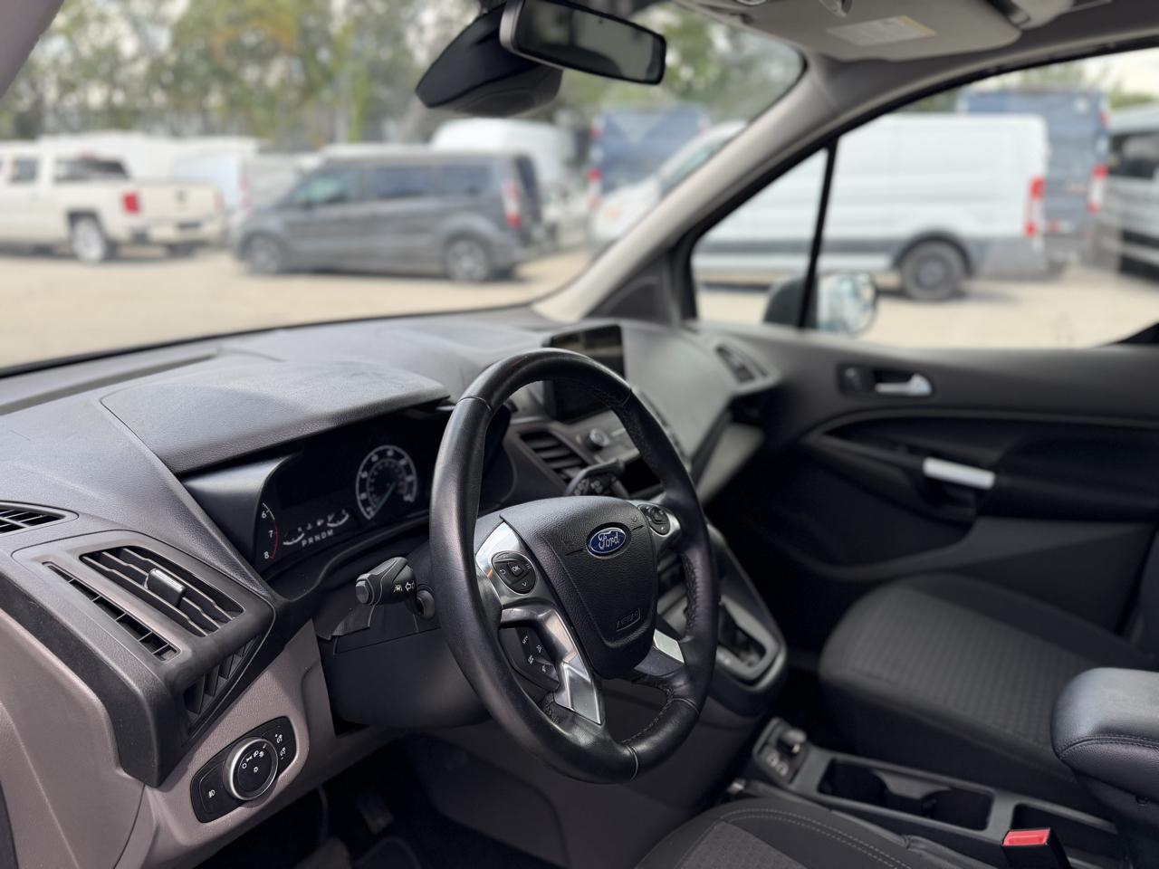 Ford Transit Connect Wagon XLT LWB w/Rear 180 Degree Door 2022