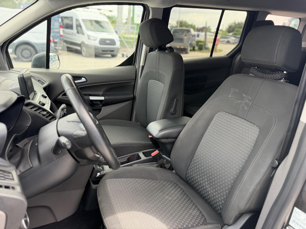 Ford Transit Connect Wagon XLT LWB w/Rear 180 Degree Door 2022