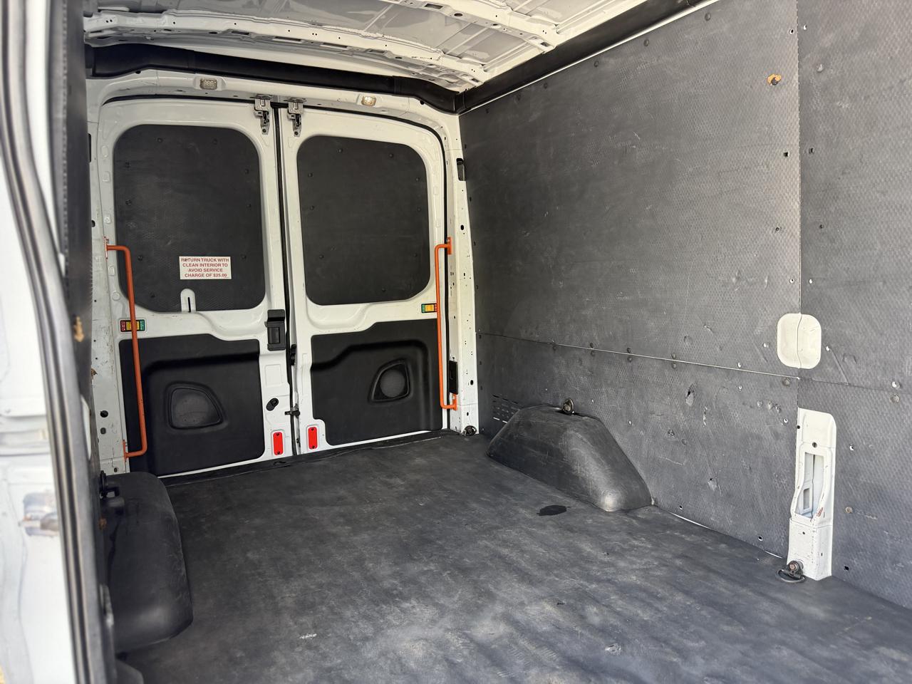 Ford Transit 150 Van Med. Roof w/Sliding Pass. 148-in. WB 2019