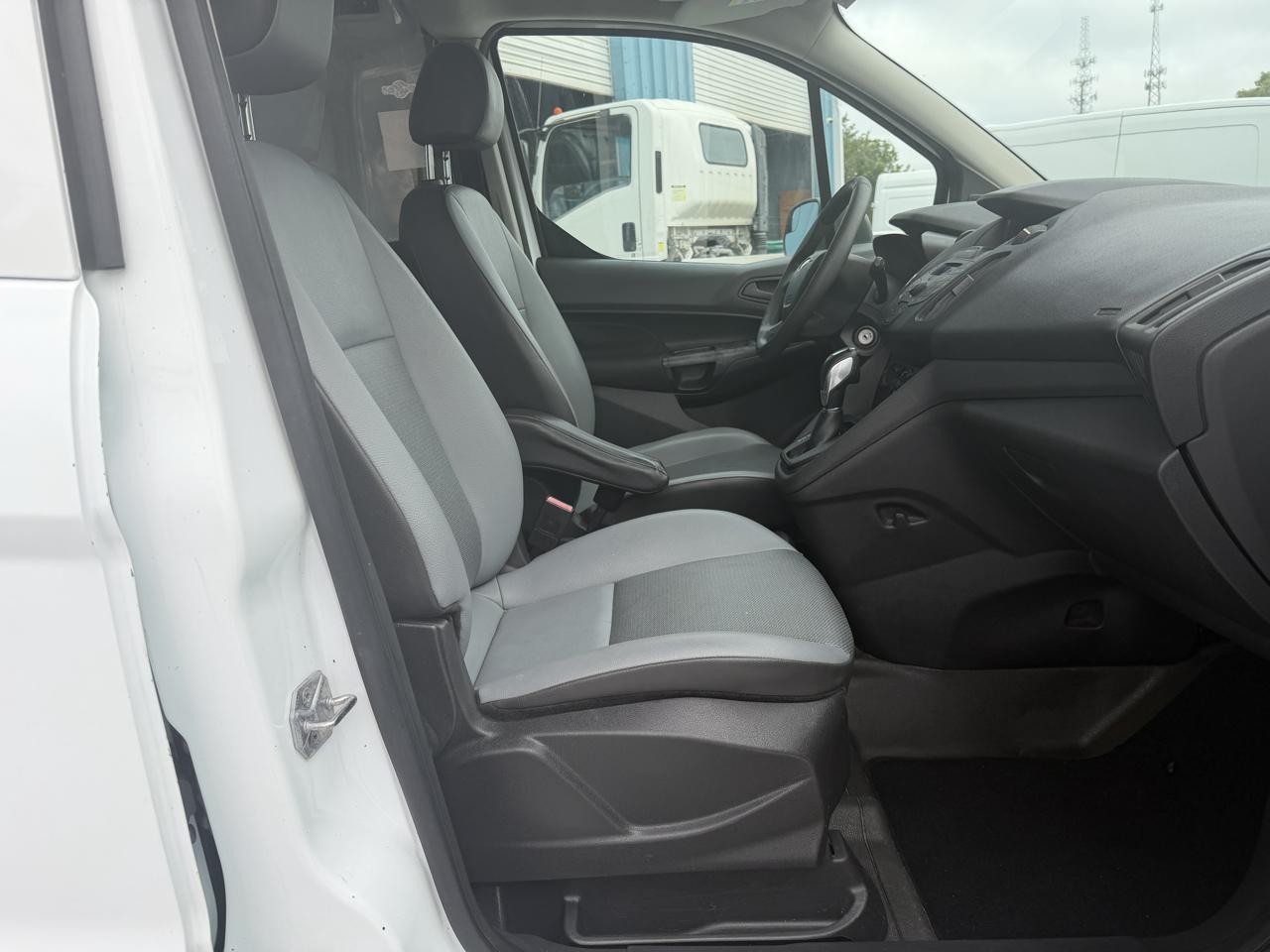 Ford Transit Connect Cargo Van XL SWB w/Rear Liftgate 2016