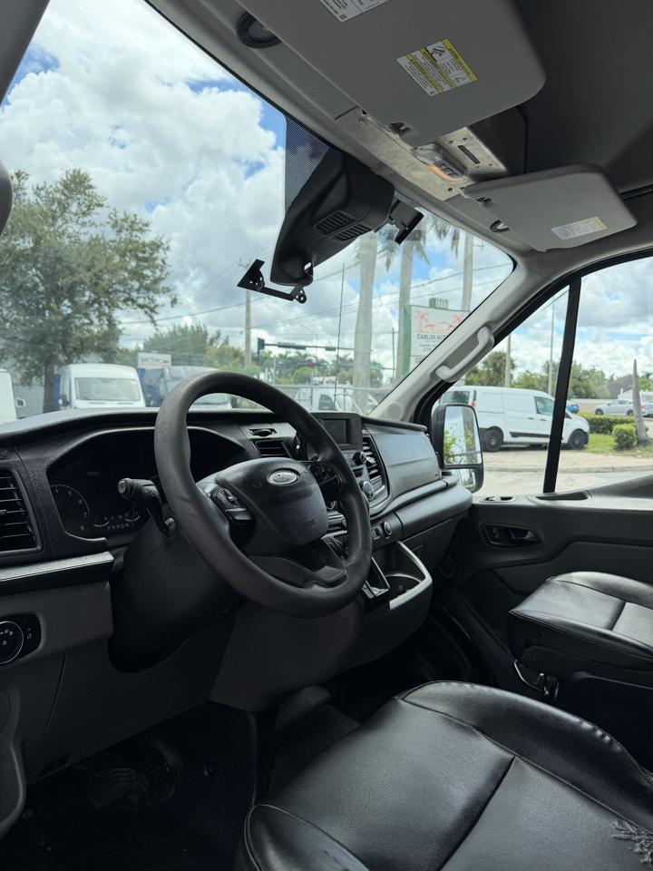 Ford Transit 250 Van High Roof w/Sliding Pass. 148-in. WB EL 2020