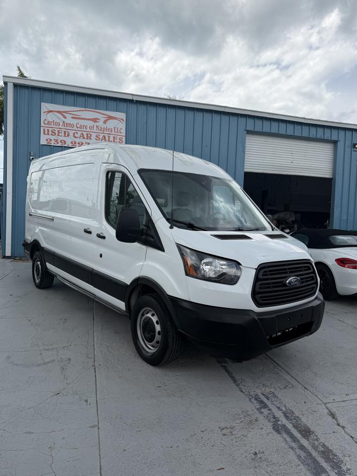 Ford Transit 250 Van Med. Roof w/Sliding Pass. 148-in. WB 2018
