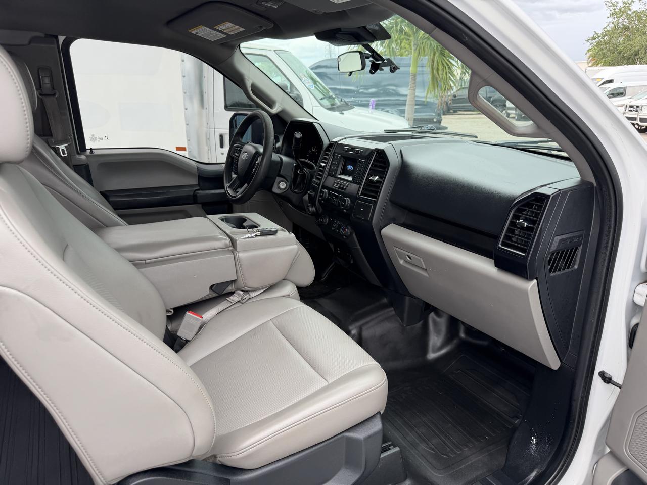 Ford F-150 2WD Supercab 133" XLT 2020