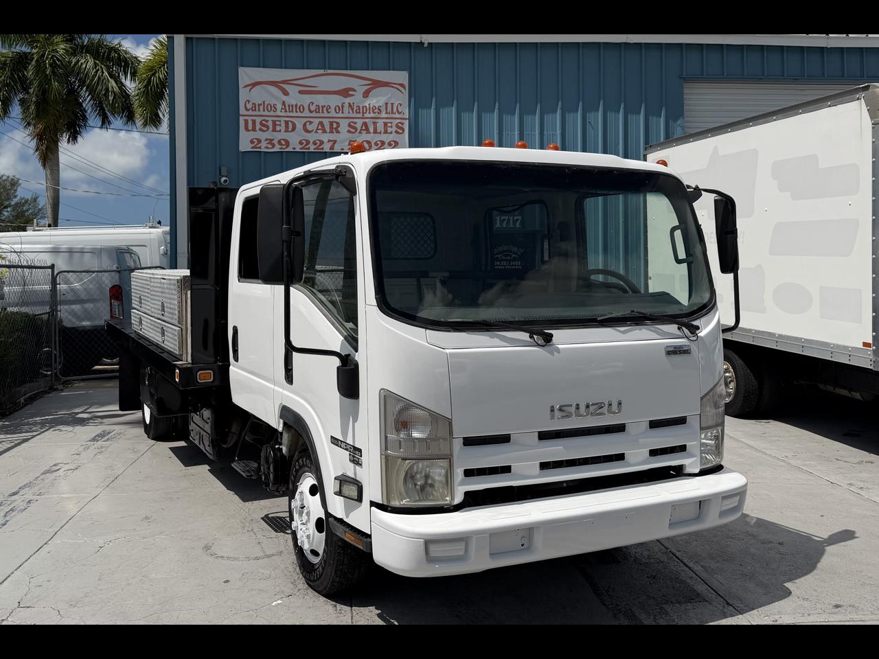 Isuzu NPR  2015