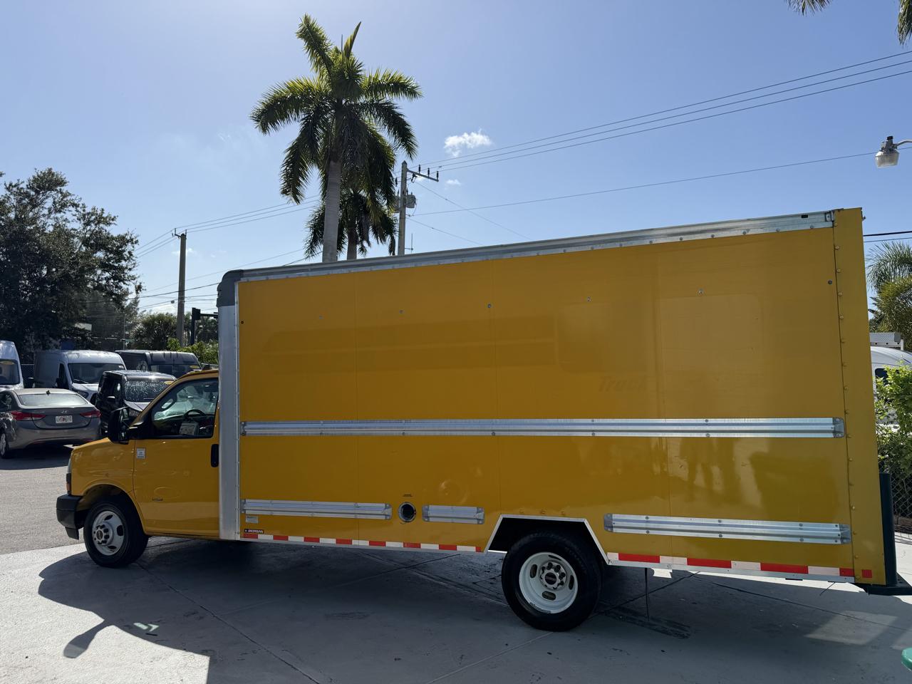 GMC Savana G3500 177 in. 2019