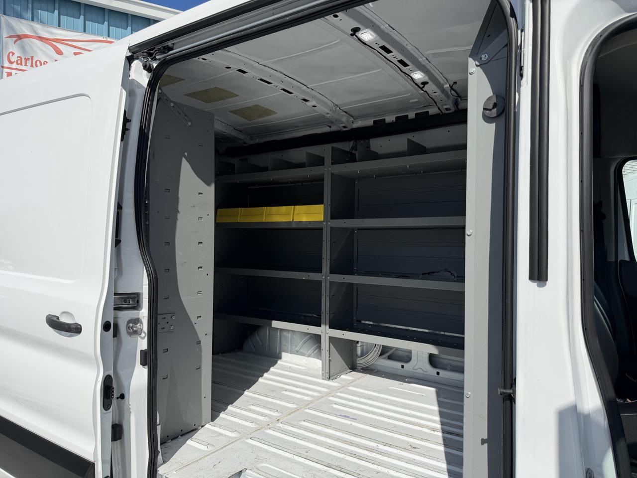 Ford Transit 150  2023