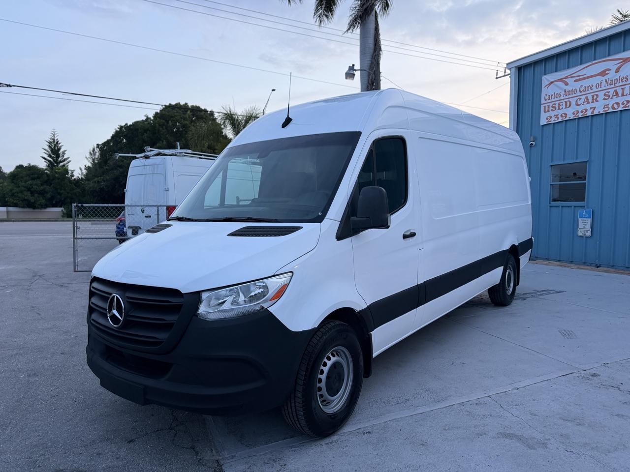 Mercedes-Benz Sprinter 3500 Wagon High Roof 170-in. WB 2019