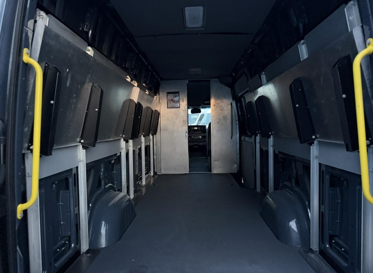 Mercedes-Benz Sprinter 3500 Wagon High Roof 170-in. WB 2019