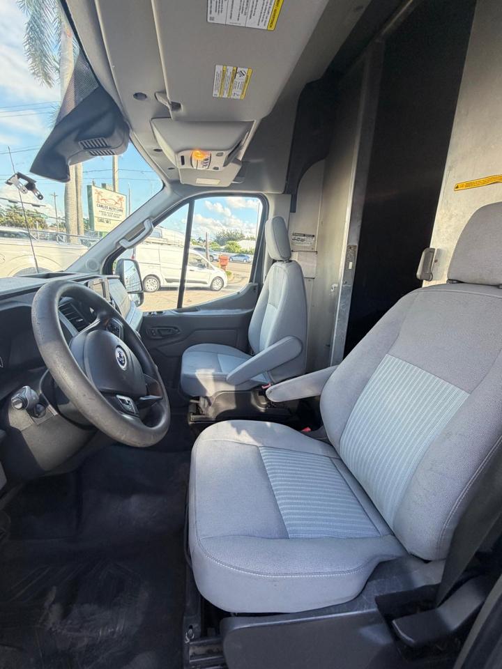 Ford Transit 250 Van High Roof w/Sliding Pass. 148-in. WB EL 2020