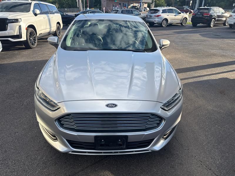 2014 Ford Fusion S photo 3